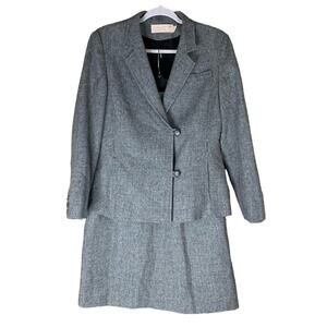 Vintage Pendleton Gray 2 Piece Wool Skirt Suit Two Button Blazer Size 12